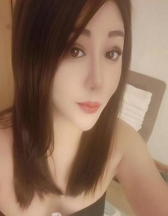 少妇 瞳瞳